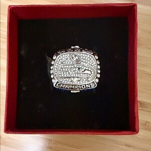 Seattle Seahawks 2013 Ring Super Bowl Ring W Box
